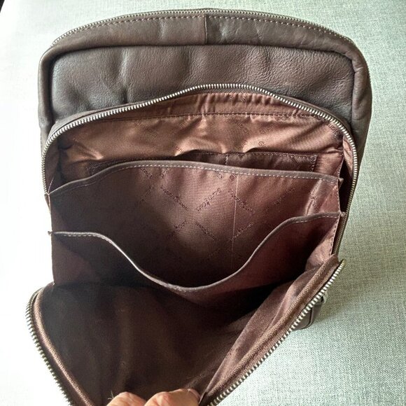 Gianni Conti Leather Unisex Backpack Brown - Picture 10 of 14